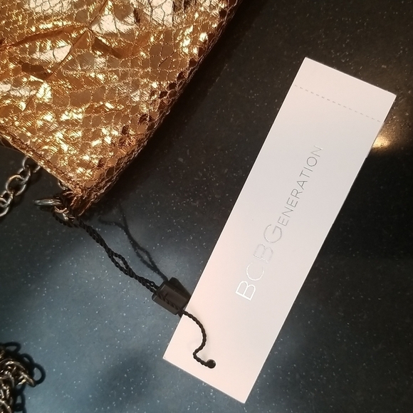 BCBGENERATION Clutch with Shoulder Chain ~ Shiny Bronze NWT - Picture 6 of 10